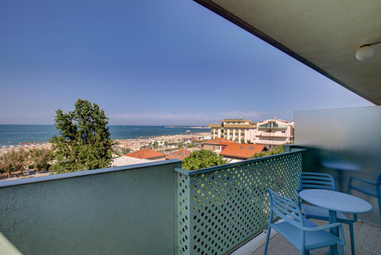 Hotel Ivano Rimini Exterior photo