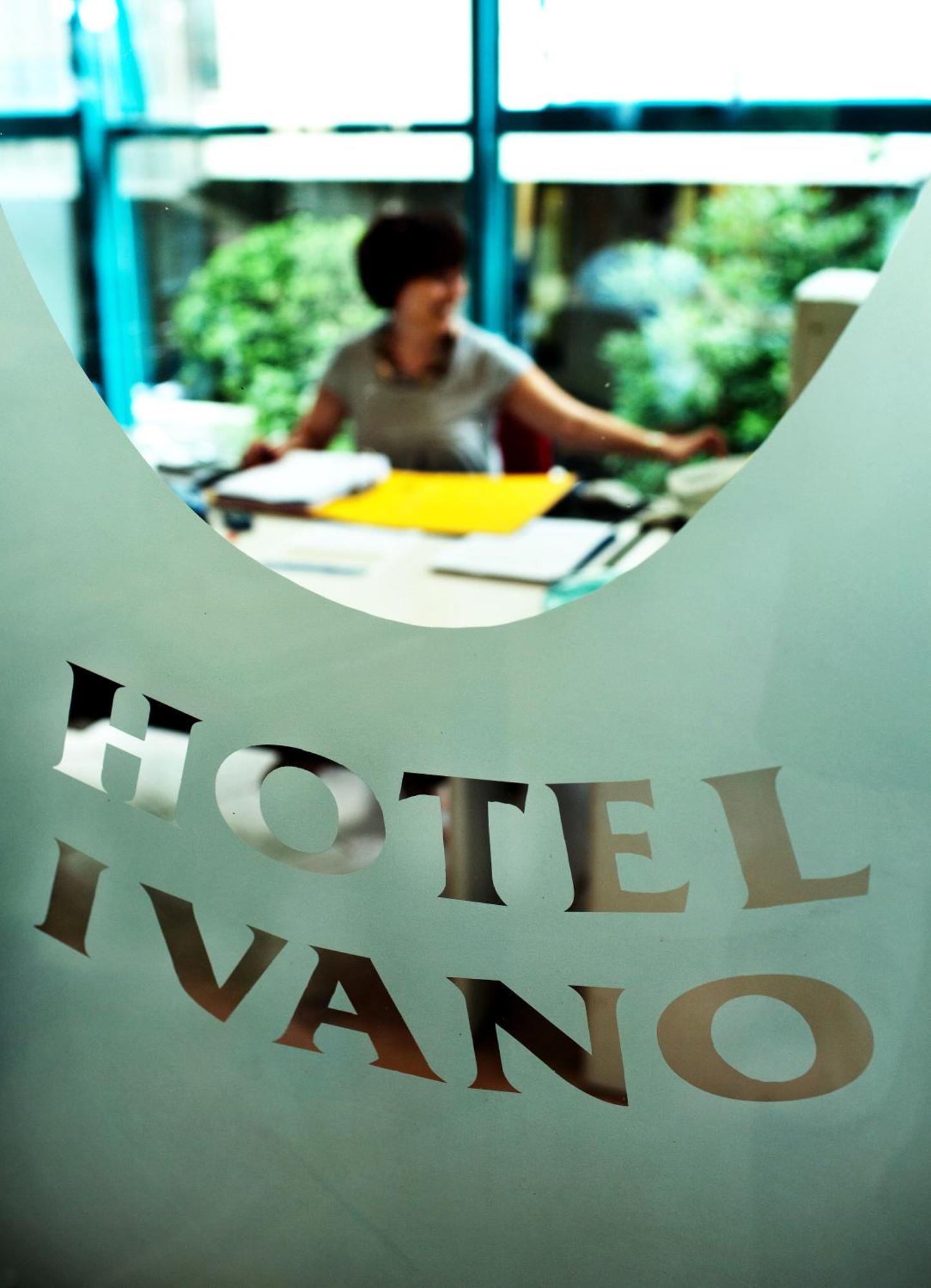 Hotel Ivano Rimini Exterior photo